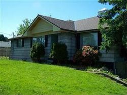 Pre-foreclosure in  BENSON RD S Renton, WA 98055