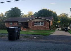 Pre-foreclosure Listing in TRAMMELL RD ANNANDALE, VA 22003