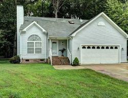 Pre-foreclosure in  TINDALLS WAY Hampton, VA 23666