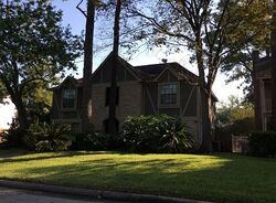 Pre-foreclosure in  HIGHLAND HOLLOW LN Houston, TX 77073