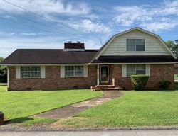 Pre-foreclosure in  MICHAEL LN Chattanooga, TN 37411