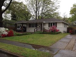 Pre-foreclosure in  SEQUOIA AVE Memphis, TN 38117