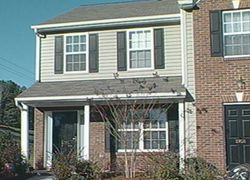 Pre-foreclosure in  GLENLEA COMMONS DR Charlotte, NC 28216