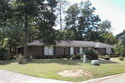  Tor Dr, Warner Robins GA