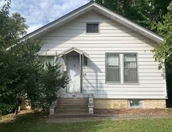 Pre-foreclosure in  N 33RD ST Belleville, IL 62226