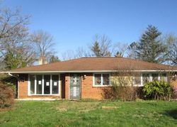 Pre-foreclosure in  GLENWAY RD Glenside, PA 19038
