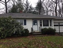 Pre-foreclosure Listing in GRANDVIEW RD OIL CITY, PA 16301