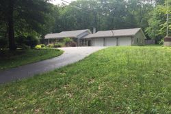 Pre-foreclosure Listing in PINE GROVE RD GARDNERS, PA 17324