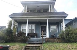 Pre-foreclosure Listing in CASCADE AVE HOOD RIVER, OR 97031