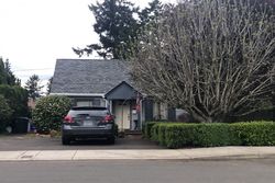 Pre-foreclosure Listing in NE 5TH AVE CANBY, OR 97013
