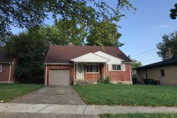Pre-foreclosure in  GREENLAND PL Cincinnati, OH 45237