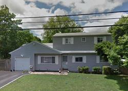 Pre-foreclosure Listing in SAYVILLE AVE BOHEMIA, NY 11716