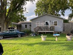 Pre-foreclosure in  THOMAS AVE Louisville, KY 40216