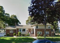 Pre-foreclosure Listing in FLOWER ST HEMPSTEAD, NY 11550