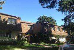 Pre-foreclosure Listing in FELLER DR CENTRAL ISLIP, NY 11722