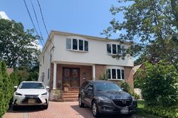 Pre-foreclosure Listing in MADISON AVE BELLMORE, NY 11710