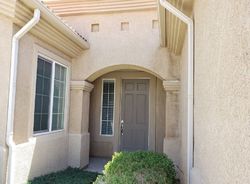 Pre-foreclosure Listing in GLEN OAKS LN APPLE VALLEY, CA 92308