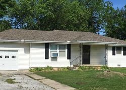 Pre-foreclosure Listing in N MILL ST MARSHFIELD, MO 65706