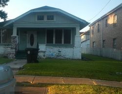 Pre-foreclosure in  VERBENA ST New Orleans, LA 70122
