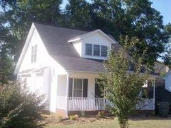 Pre-foreclosure Listing in AUTUMN GOLD DR BOILING SPRINGS, SC 29316