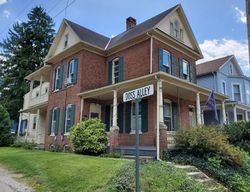 Pre-foreclosure in  W HANOVER ST Hanover, PA 17331
