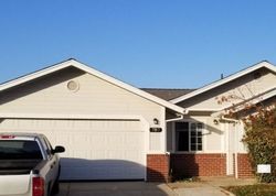 Pre-foreclosure Listing in TWIN HILLS DR GALT, CA 95632