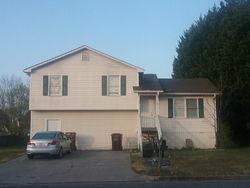 Pre-foreclosure in  THORNWOOD DR Cartersville, GA 30121