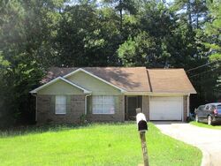 Pre-foreclosure in  CRICK PT Palmetto, GA 30268
