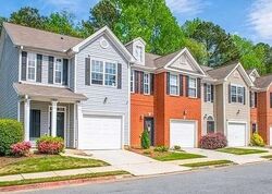 Pre-foreclosure in  LANTERN WOOD DR Scottdale, GA 30079