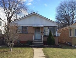 Pre-foreclosure in  RICE AVE Bellwood, IL 60104