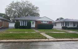 Pre-foreclosure Listing in N 20TH AVE MELROSE PARK, IL 60160