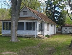 Pre-foreclosure in  MARKS ST South Bend, IN 46637