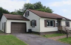 Pre-foreclosure in  BOSTON RD Syracuse, NY 13211