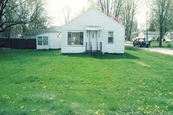 Pre-foreclosure in  SOUTH AVE Holland, OH 43528