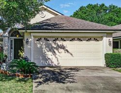 Pre-foreclosure in  PEBBLE BROOKE CIR Orange Park, FL 32065