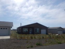 Pre-foreclosure Listing in NW INN WAY WALDPORT, OR 97394