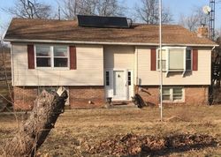 Pre-foreclosure Listing in BRAGGTOWN RD YORK SPRINGS, PA 17372