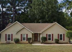 Pre-foreclosure in  THAMES CT Greenwood, SC 29649
