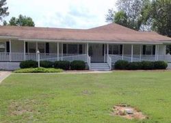 Pre-foreclosure Listing in MCCALL AVE BENNETTSVILLE, SC 29512