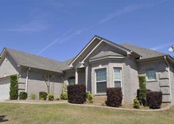  Hermitage Dr, Benton AR