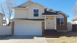 Pre-foreclosure in  LINDSTROM DR Colorado Springs, CO 80911
