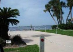 Pre-foreclosure Listing in PIER LN MELBOURNE BEACH, FL 32951