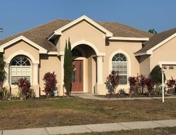 Pre-foreclosure in  BENT GRASS DR Winter Haven, FL 33884