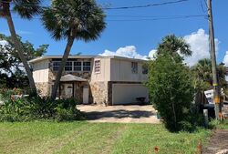 Pre-foreclosure in  YORKSHIRE DR Flagler Beach, FL 32136