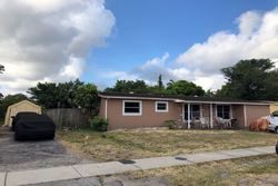 Pre-foreclosure in  NW 4TH ST Fort Lauderdale, FL 33311