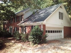Pre-foreclosure in  REDFIELD RDG Atlanta, GA 30338