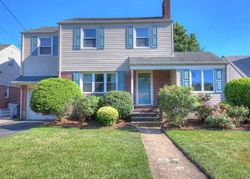 Pre-foreclosure Listing in LINCOLN AVE HAWTHORNE, NJ 07506