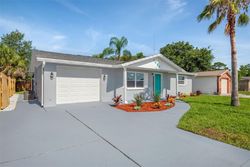 Pre-foreclosure in  CHELSEA LN Holiday, FL 34691