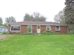 Pre-foreclosure Listing in FISHER AVE WARSAW, IN 46580