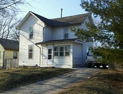 Pre-foreclosure Listing in E COURT AVE DES MOINES, IA 50316